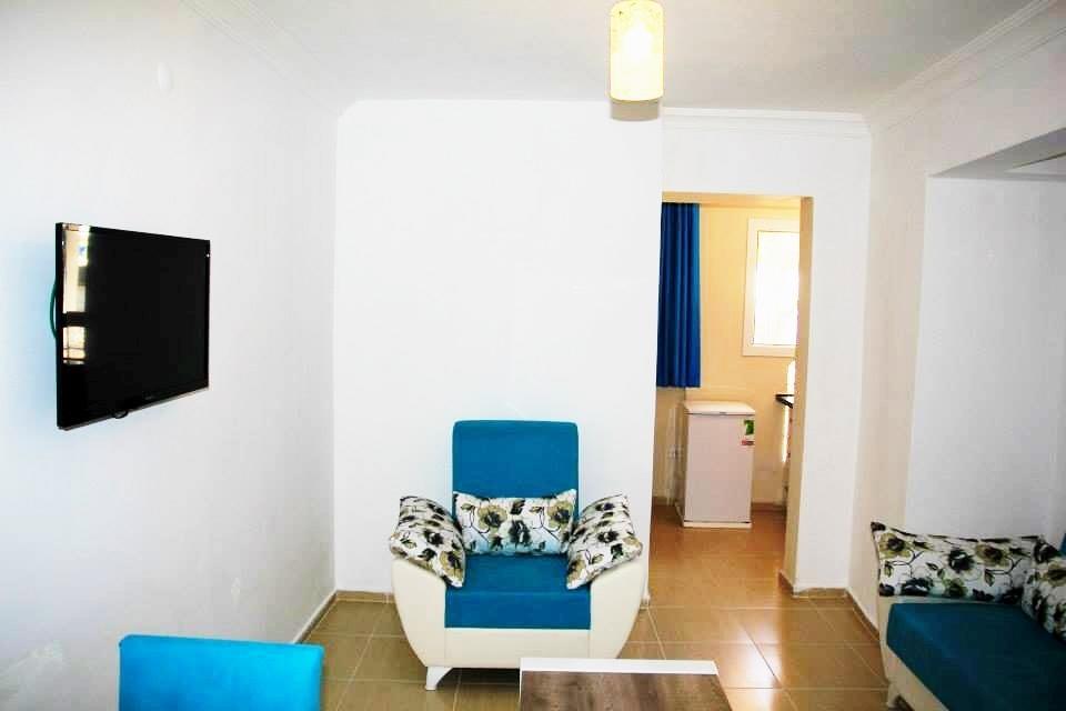 Mavi Butik Apart Çeşme Kamer foto