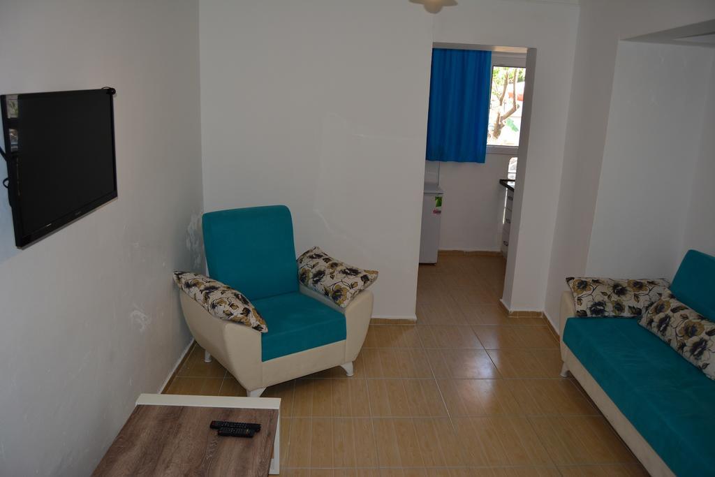 Mavi Butik Apart Çeşme Buitenkant foto