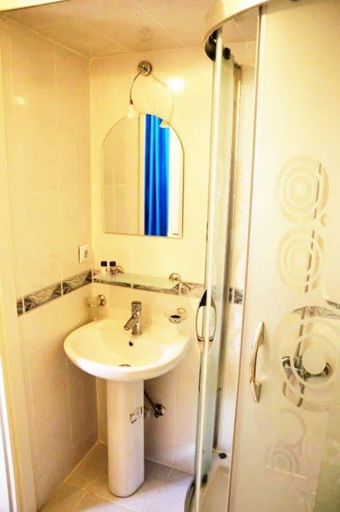Mavi Butik Apart Çeşme Buitenkant foto